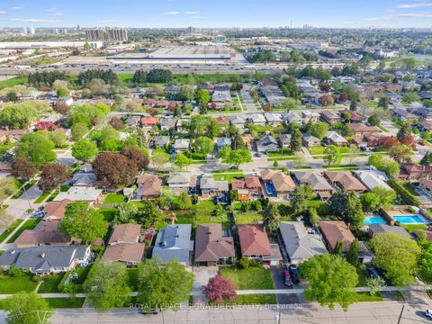Photo 39 at 31 Birchard Street, Sullivan, Toronto
