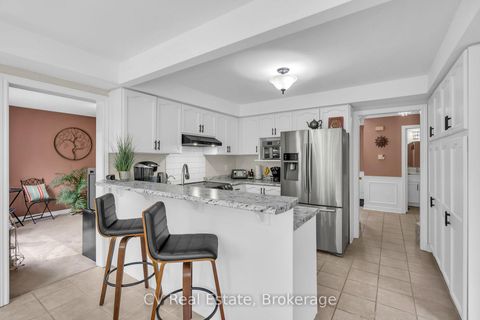 Photo 12 at 5 McCutcheon Court, Northwest, Barrie