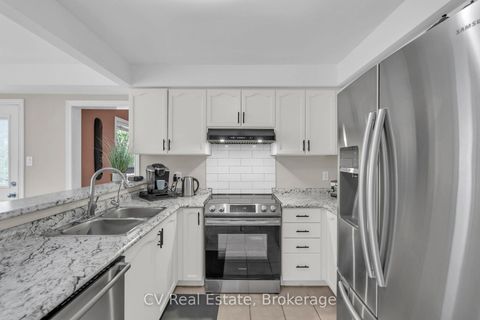 Photo 14 at 5 McCutcheon Court, Northwest, Barrie