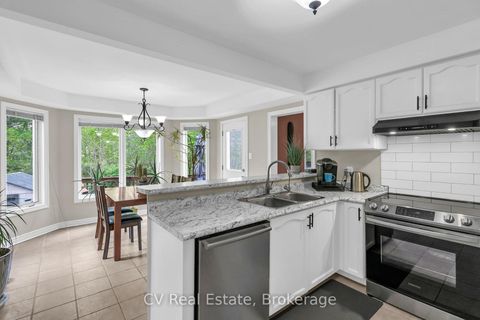 Photo 15 at 5 McCutcheon Court, Northwest, Barrie