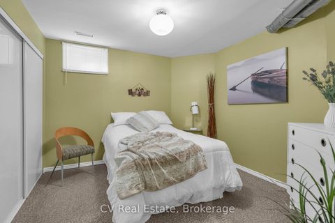 Photo 33 at 5 McCutcheon Court, Northwest, Barrie