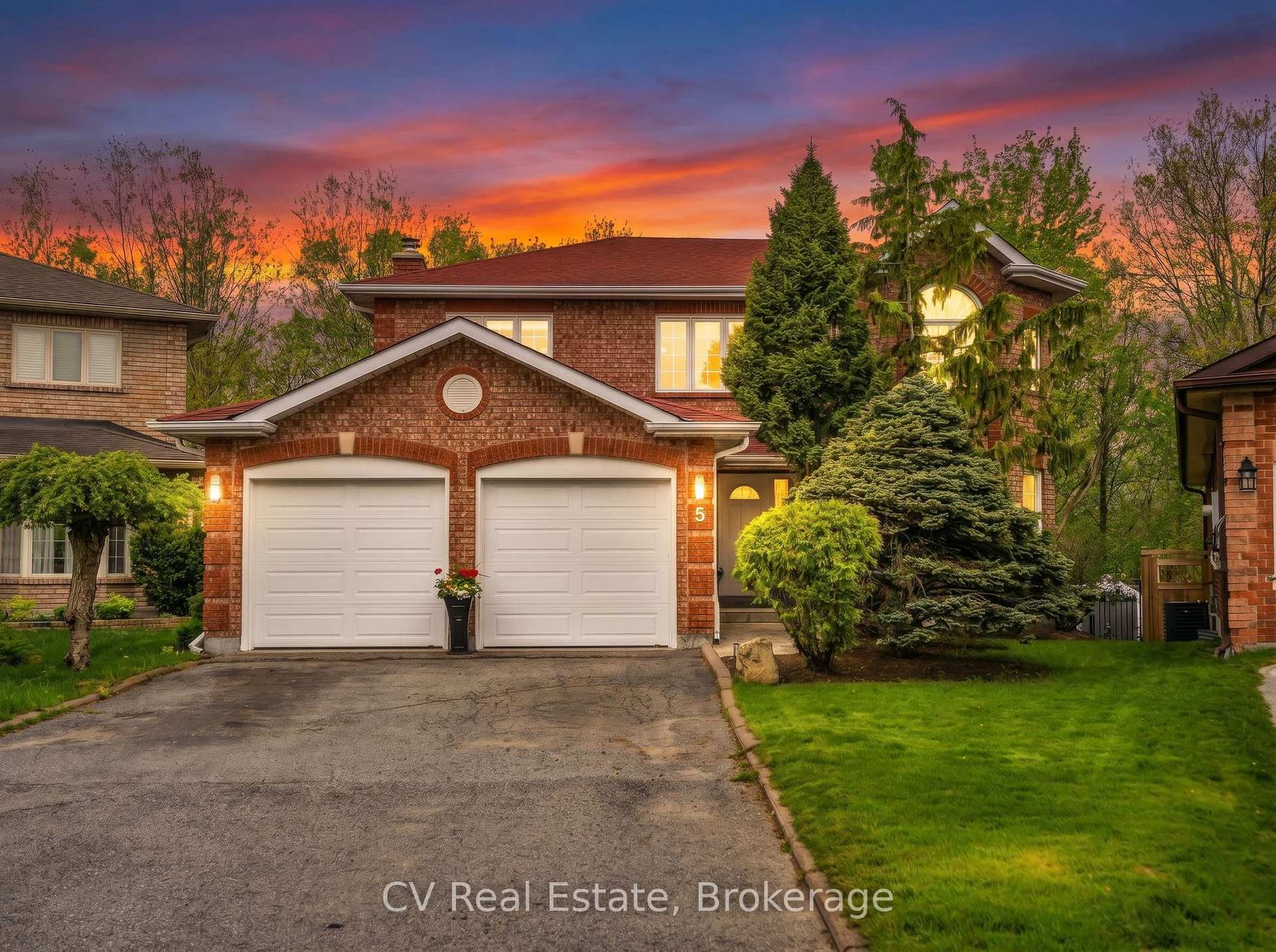 5 McCutcheon Court, Northwest, Barrie photo 1