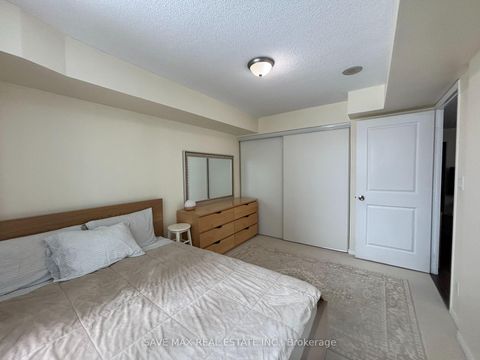 Photo 15 at 2J - 8 Rosebank Drive, Malvern, Toronto
