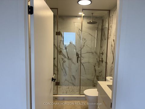 Photo 11 at 819 - 1050 Eastern Avenue, Coxwell, Toronto