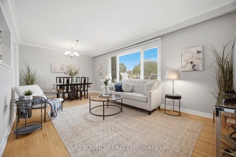 Photo 6 at 14 Monet Avenue, Etobicoke West Mall, Toronto
