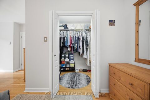 Photo 21 at 14 Monet Avenue, Etobicoke West Mall, Toronto