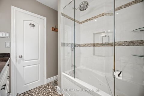 Photo 27 at 14 Monet Avenue, Etobicoke West Mall, Toronto