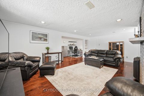 Photo 32 at 14 Monet Avenue, Etobicoke West Mall, Toronto