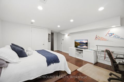 Photo 35 at 14 Monet Avenue, Etobicoke West Mall, Toronto