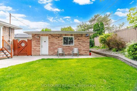 Photo 46 at 14 Monet Avenue, Etobicoke West Mall, Toronto