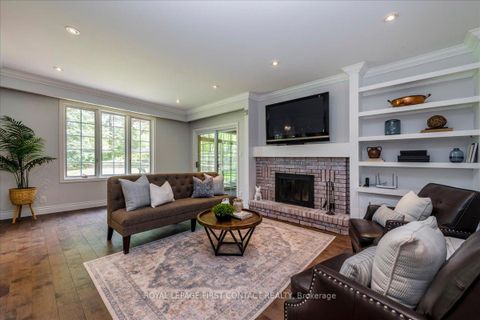 Photo 14 at 11 Forestwood Lane, South Shore, Barrie