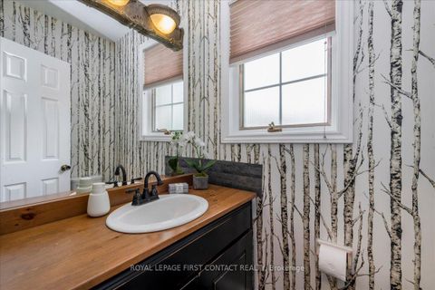 Photo 17 at 11 Forestwood Lane, South Shore, Barrie