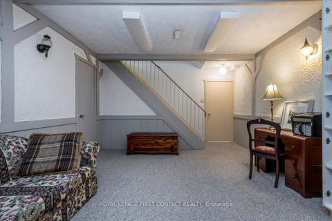 Photo 30 at 11 Forestwood Lane, South Shore, Barrie