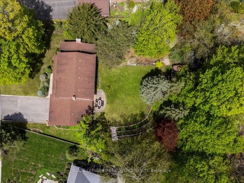 Photo 41 at 11 Forestwood Lane, South Shore, Barrie