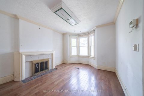 Photo 5 at 31 Gates Avenue, Danforth, Toronto