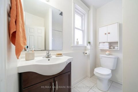 Photo 22 at 31 Gates Avenue, Danforth, Toronto