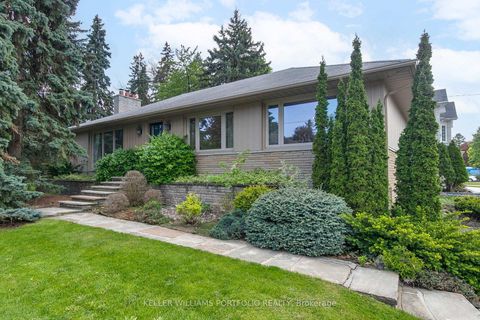 Photo 0 at 29 Winlock Park, Newtonbrook East, Toronto