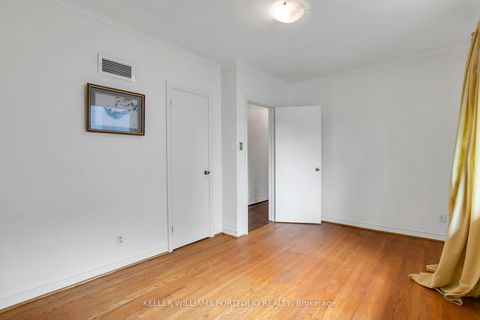 Photo 15 at 29 Winlock Park, Newtonbrook East, Toronto