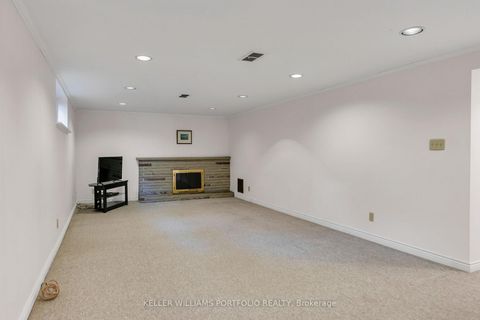Photo 19 at 29 Winlock Park, Newtonbrook East, Toronto