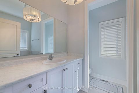 Photo 20 at 11 Cranbrook Crescent, Kleinburg, Vaughan