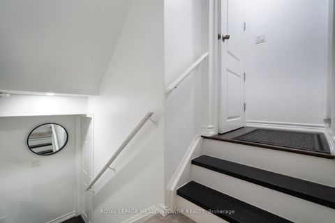 Photo 27 at 11 Cranbrook Crescent, Kleinburg, Vaughan