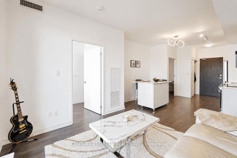 Photo 4 at 415 - 1401 O'connor Drive, Parkview, Toronto
