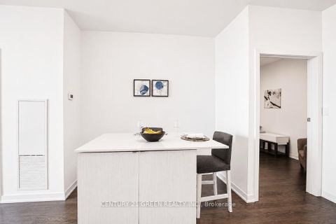 Photo 10 at 415 - 1401 O'connor Drive, Parkview, Toronto