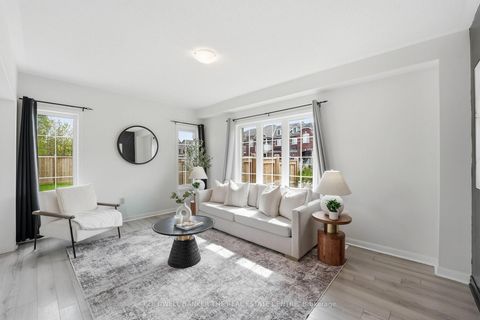 Photo 6 at 35 Cliff Thompson Court, Sutton & Jackson's Point, Georgina