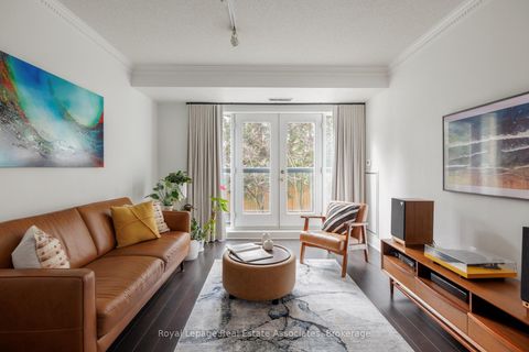 Photo 2 at 205 - 800 Spadina Road, Forest Hill South, Toronto