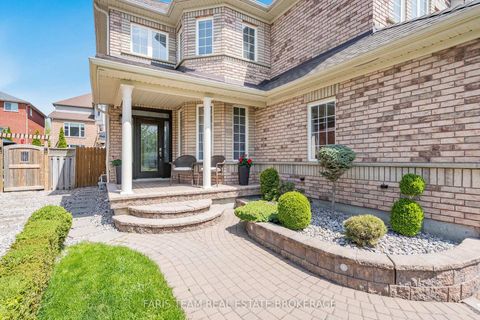Photo 3 at 12 Kensington Trail, Shore, Barrie