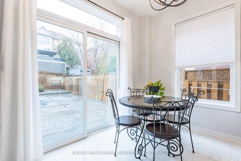 Photo 11 at 12 Kensington Trail, Shore, Barrie