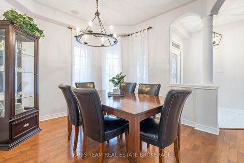 Photo 12 at 12 Kensington Trail, Shore, Barrie