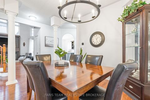 Photo 13 at 12 Kensington Trail, Shore, Barrie