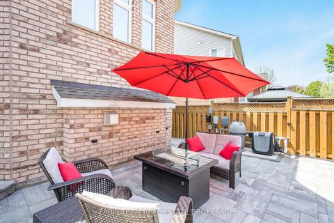Photo 32 at 12 Kensington Trail, Shore, Barrie