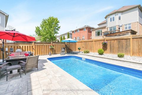 Photo 37 at 12 Kensington Trail, Shore, Barrie