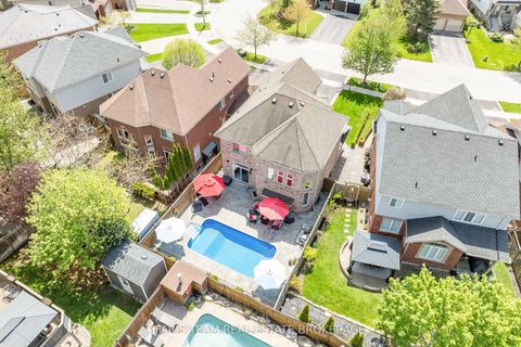 Photo 38 at 12 Kensington Trail, Shore, Barrie