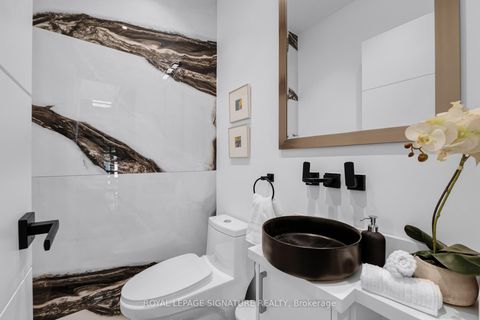 Photo 18 at 39 Coleridge Avenue, Lumsden, Toronto