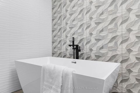 Photo 27 at 39 Coleridge Avenue, Lumsden, Toronto