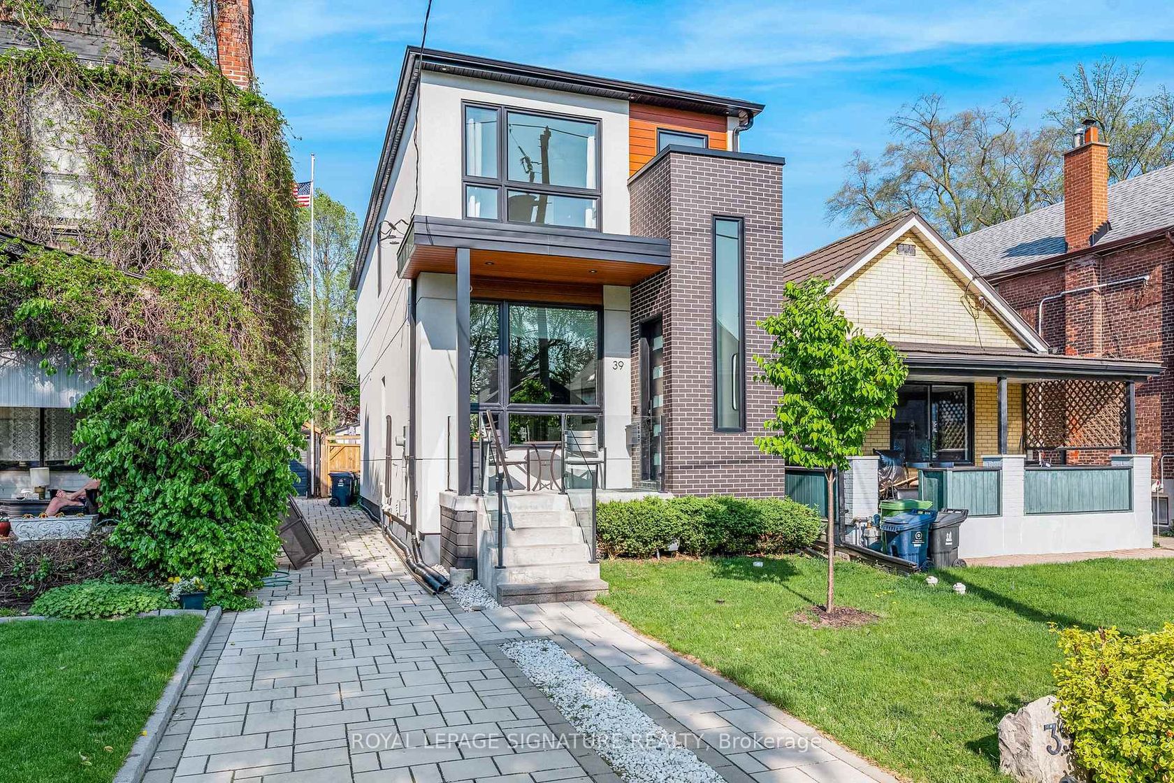 39 Coleridge Avenue, Lumsden, Toronto 