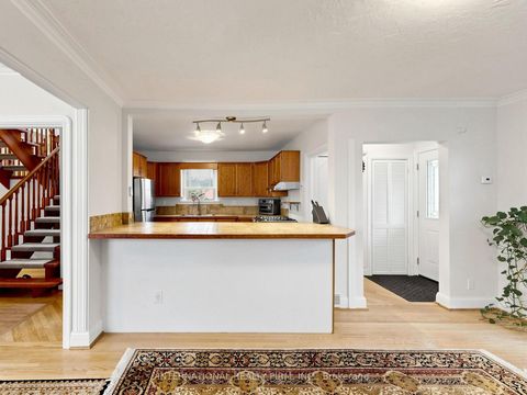 Photo 8 at 200 Burndale Avenue, Westgate, Toronto