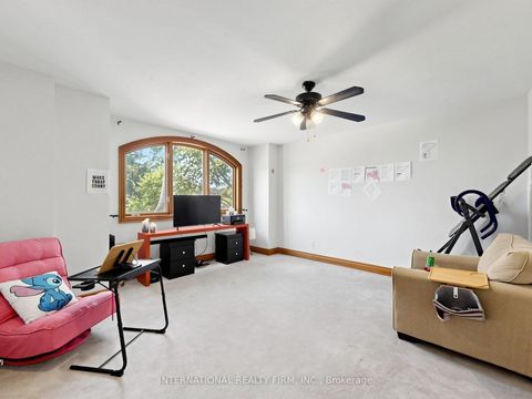 Photo 22 at 200 Burndale Avenue, Westgate, Toronto
