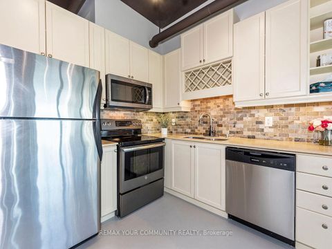 Photo 7 at 601 - 2 Fieldway Road, City Centre West, Toronto