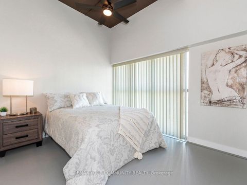 Photo 21 at 601 - 2 Fieldway Road, City Centre West, Toronto