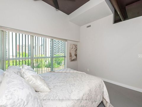 Photo 22 at 601 - 2 Fieldway Road, City Centre West, Toronto
