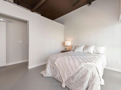 Photo 23 at 601 - 2 Fieldway Road, City Centre West, Toronto