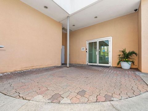 Photo 32 at 601 - 2 Fieldway Road, City Centre West, Toronto