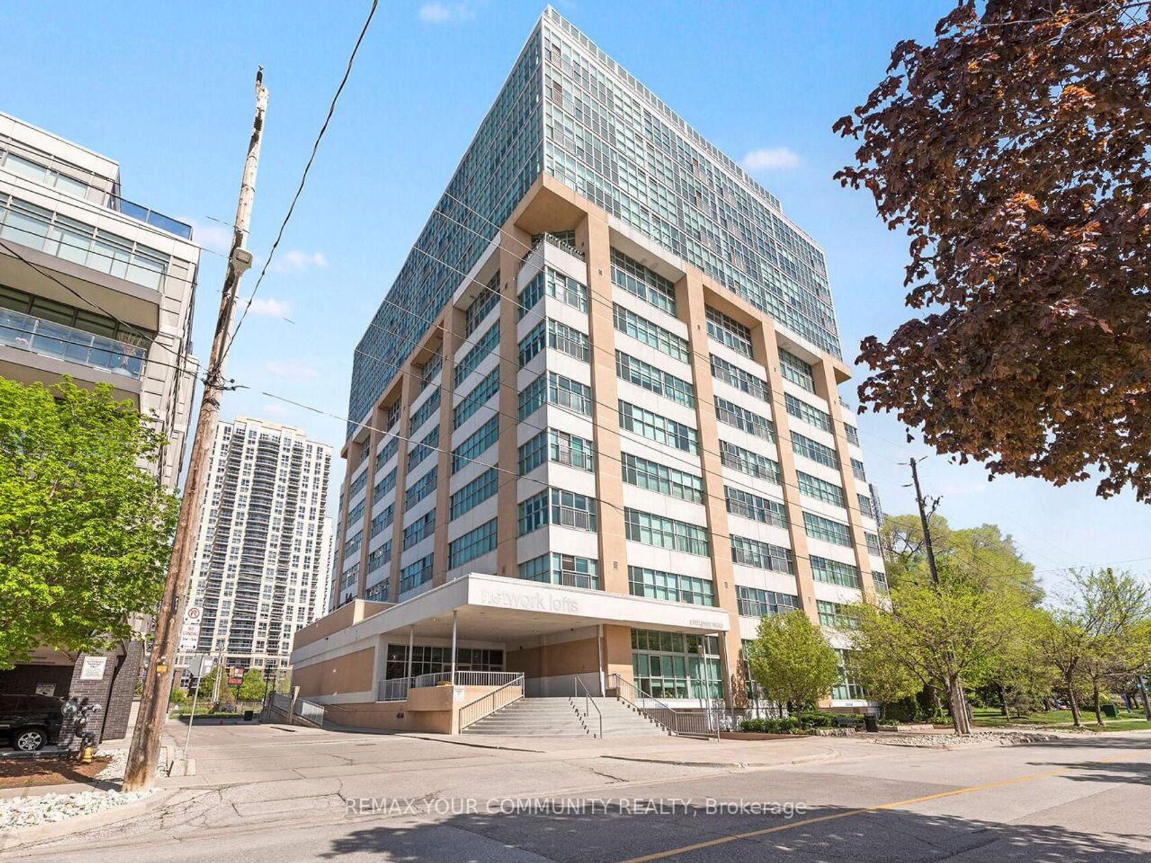 601 - 2 Fieldway Road, City Centre West, Toronto 