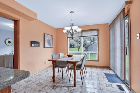 Photo 9 at 11 Greenvale Terrace, West Hill, Toronto
