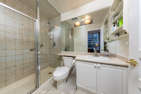 Photo 13 at 802 - 28 Byng Avenue, Willowdale East, Toronto