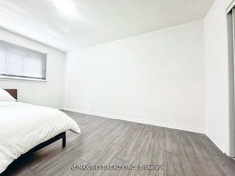 Photo 8 at 25 Bimini Crescent, Black Creek, Toronto